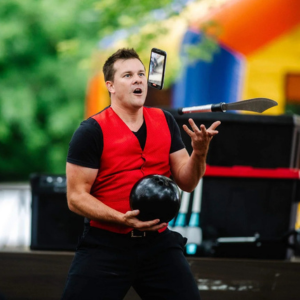 Crazy Craig juggling